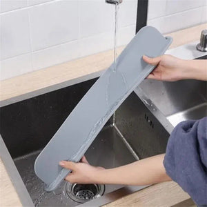 Silicone Sink Splash Guard with Suction Cups | Flexible Water Stopper - Furnixs Shop